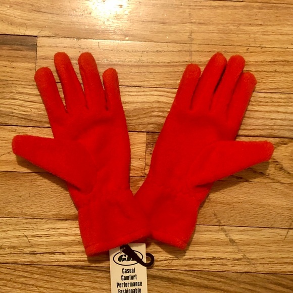 Orange Gloves - Picture 3 of 6